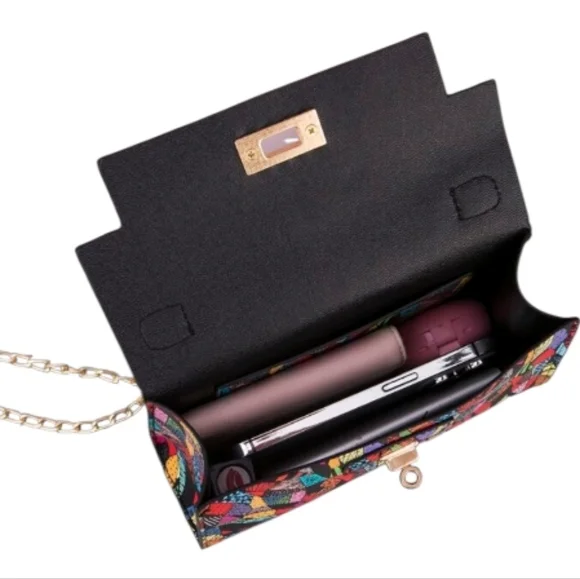 Colorful Geometric Pattern Handbag - Picture 4 of 4